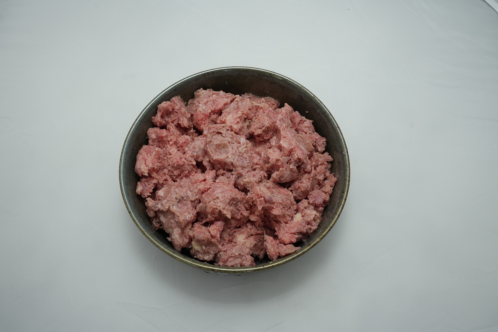 Turkey Ground Mix paw on raw